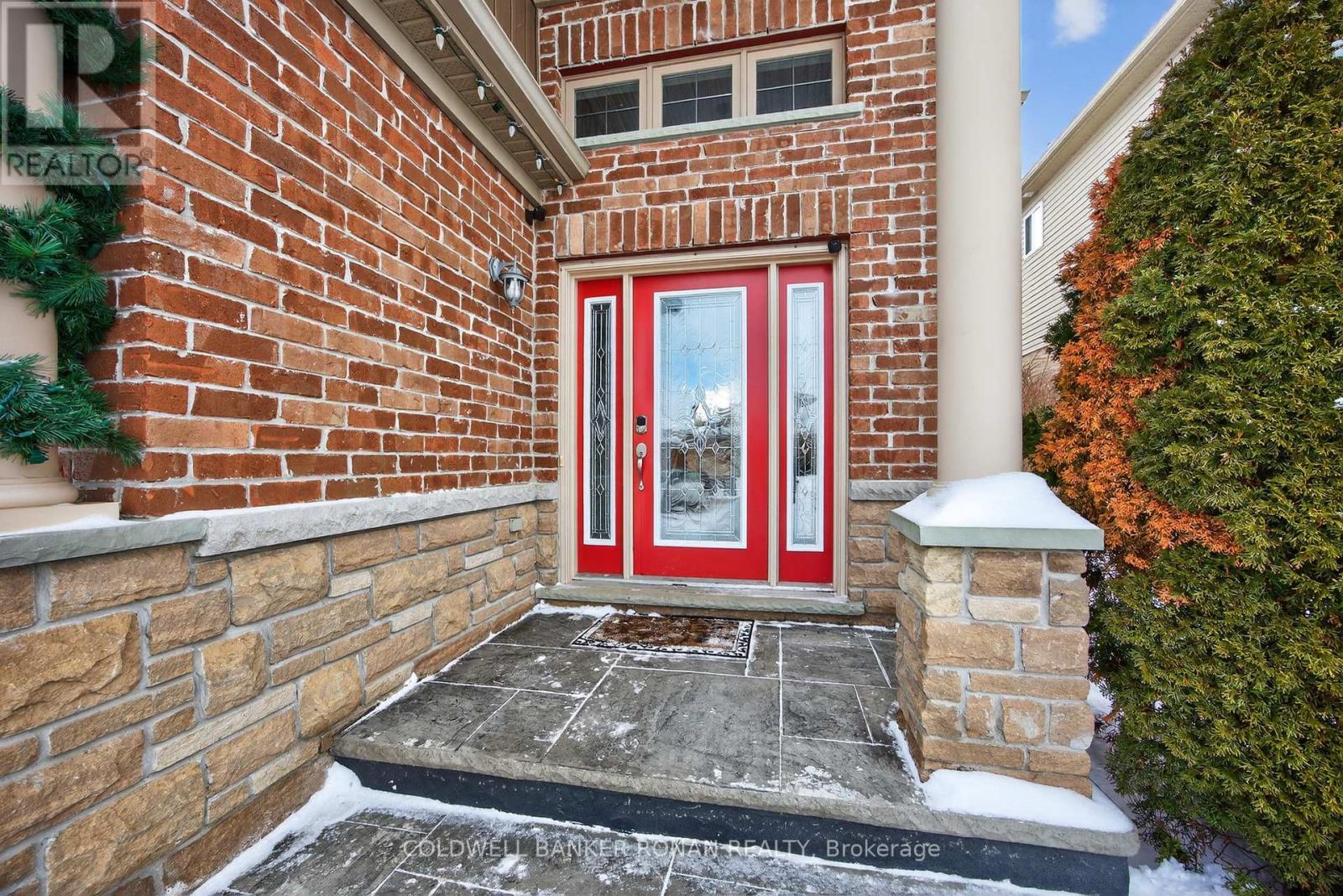 126 Gray Avenue, New Tecumseth, Ontario  L9R 0G4 - Photo 2 - N12818720