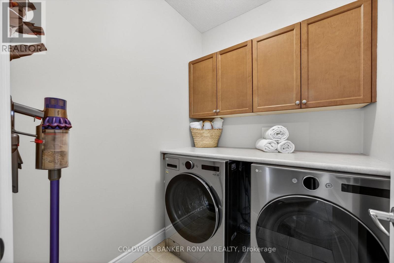 126 Gray Avenue, New Tecumseth, Ontario  L9R 0G4 - Photo 21 - N12818720