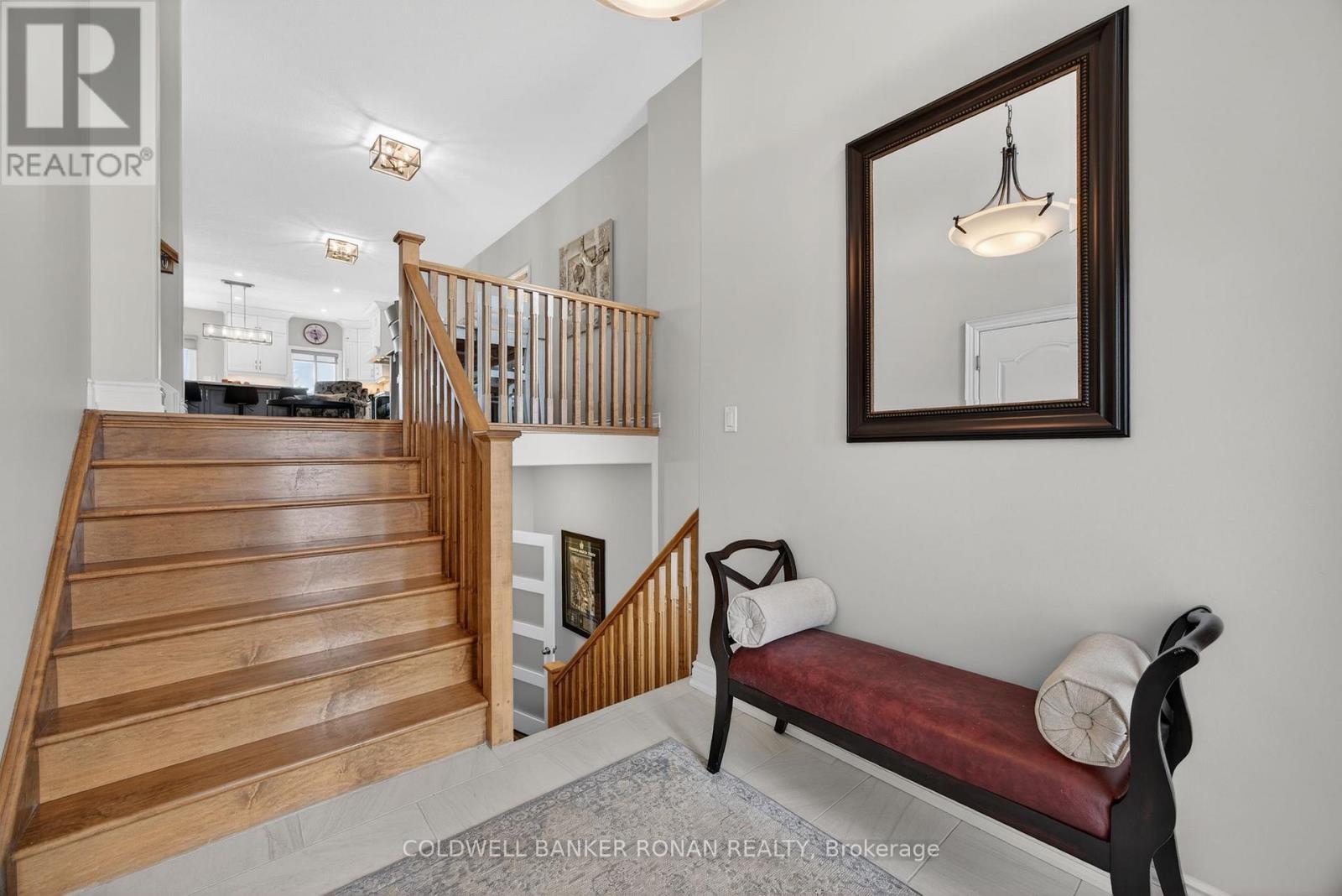 126 Gray Avenue, New Tecumseth, Ontario  L9R 0G4 - Photo 3 - N12818720