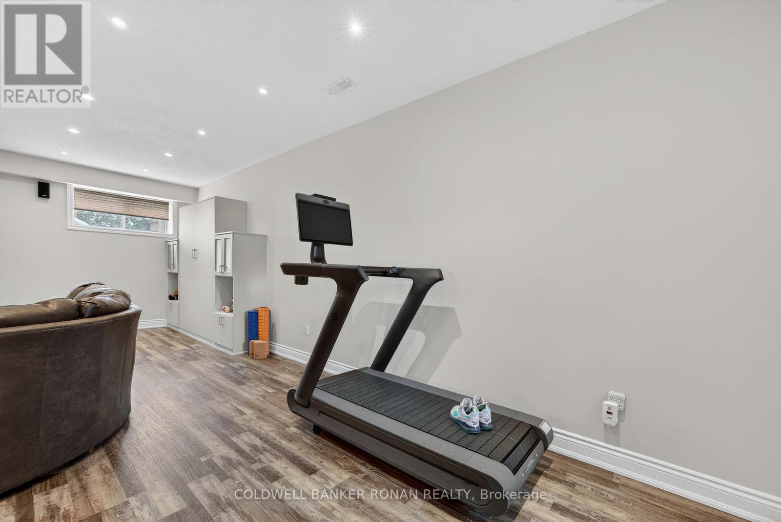 126 Gray Avenue, New Tecumseth, Ontario  L9R 0G4 - Photo 33 - N12818720