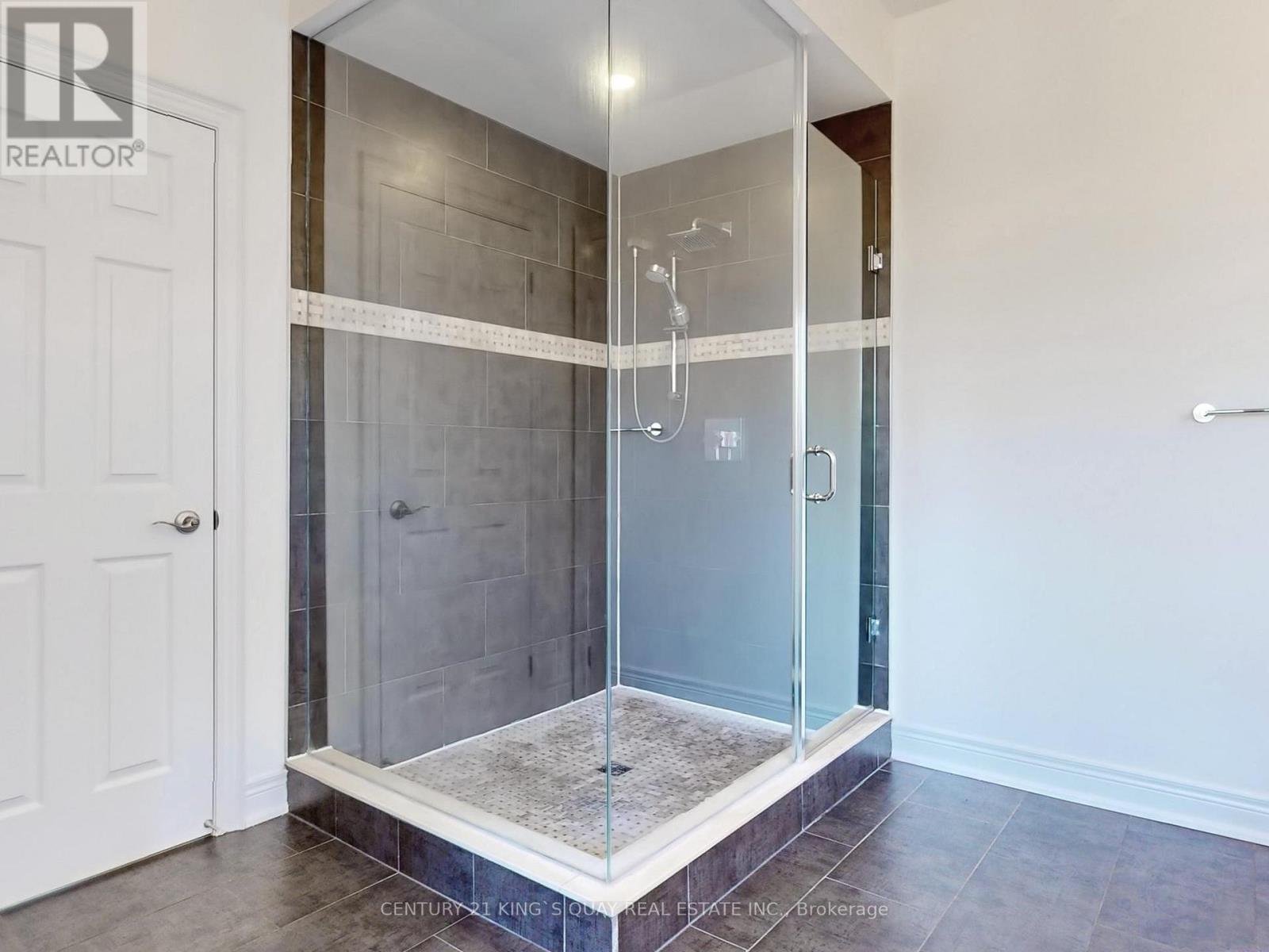 41 Torrey Pines Road, Vaughan, Ontario  L4H 3X9 - Photo 24 - N12818780