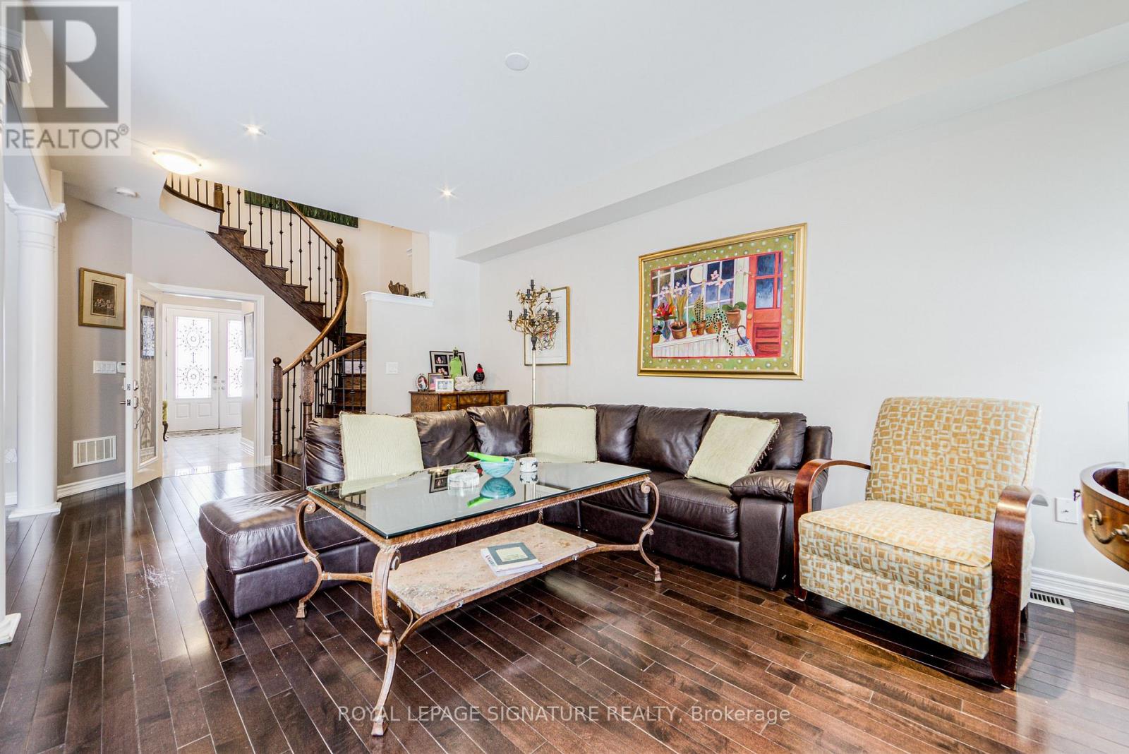 4 Amaranth Court, Richmond Hill, Ontario  L4E 0M2 - Photo 11 - N12818826