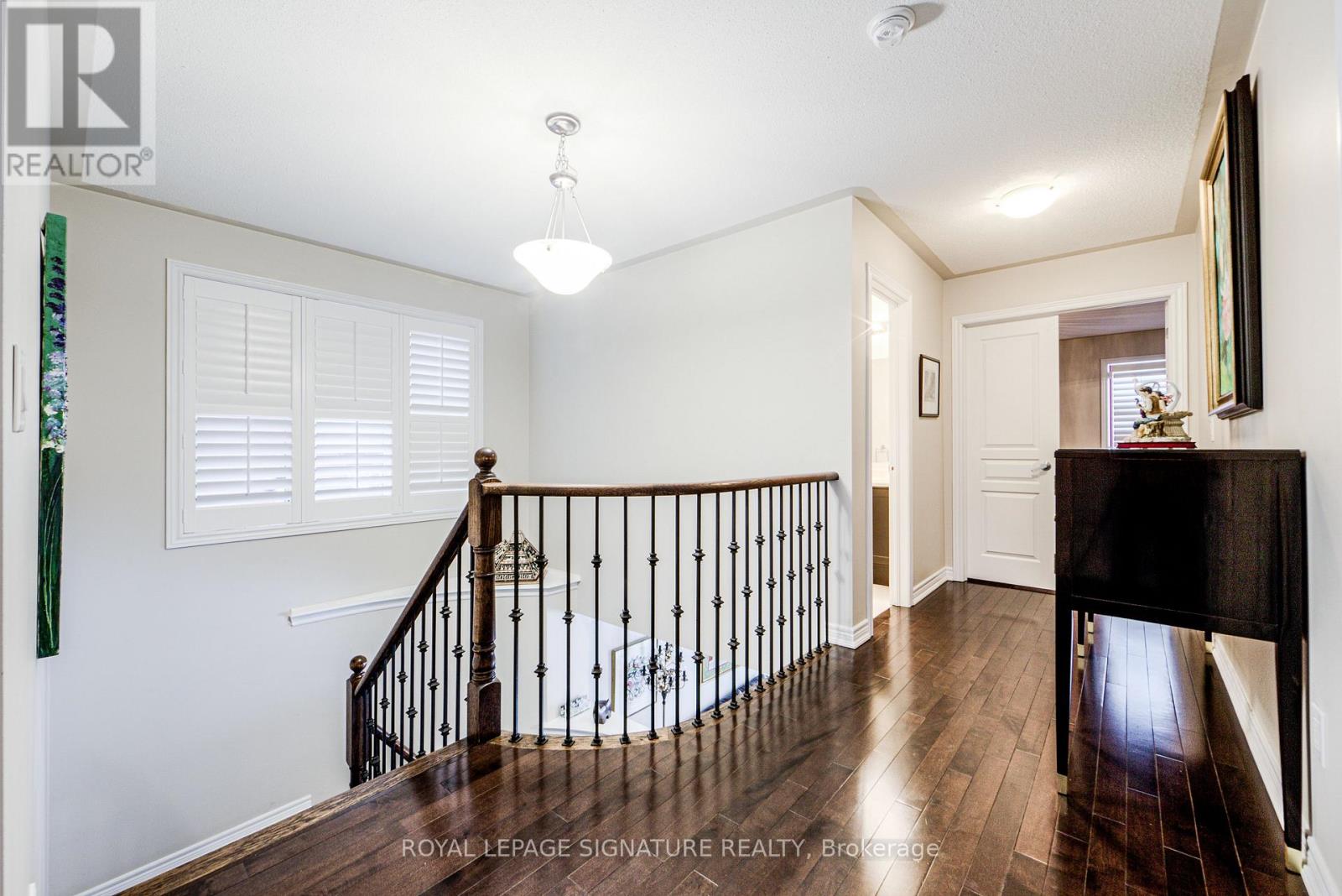 4 Amaranth Court, Richmond Hill, Ontario  L4E 0M2 - Photo 20 - N12818826