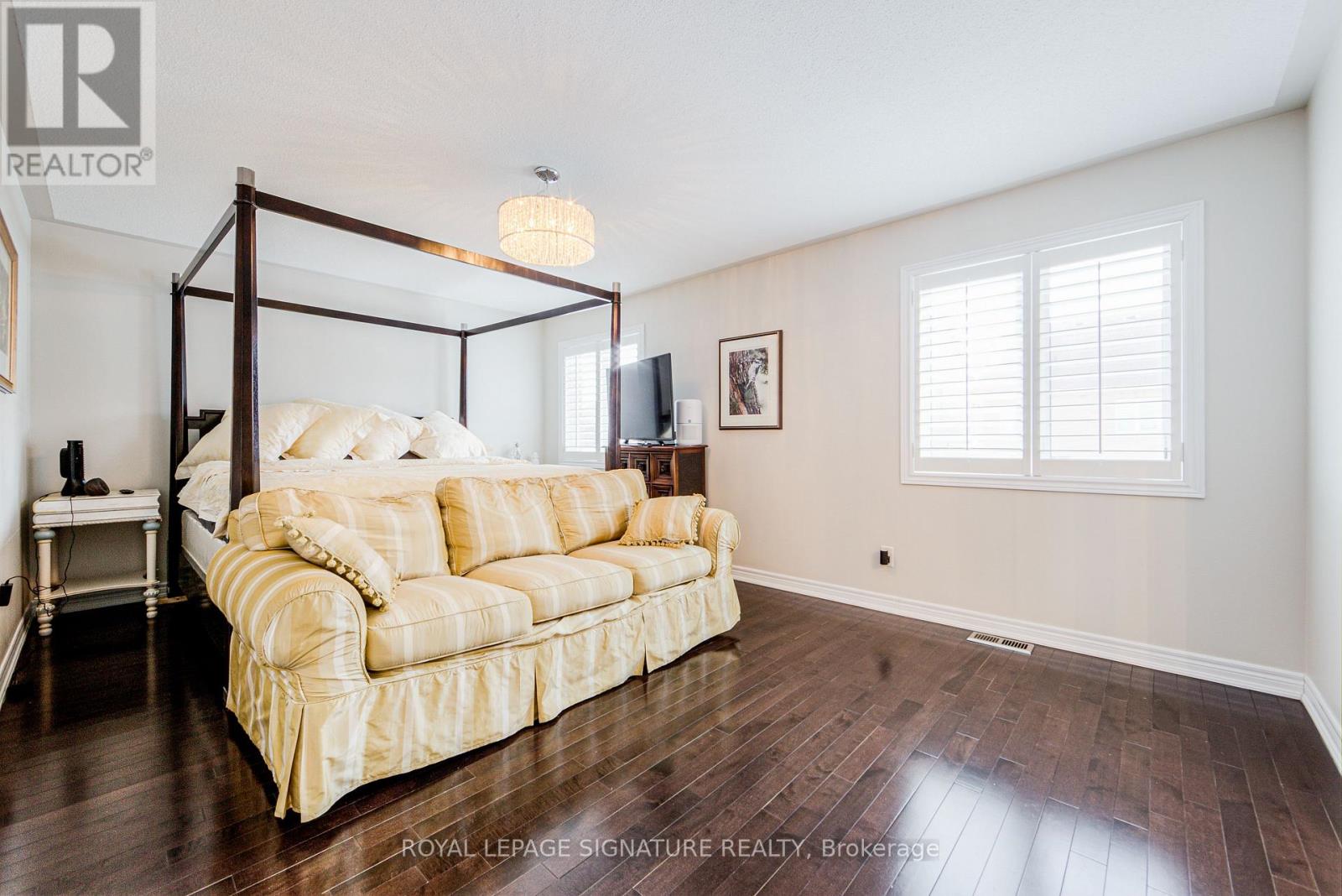 4 Amaranth Court, Richmond Hill, Ontario  L4E 0M2 - Photo 21 - N12818826