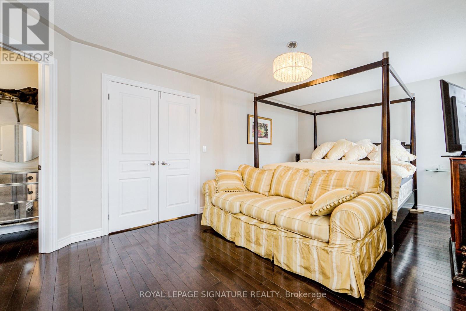 4 Amaranth Court, Richmond Hill, Ontario  L4E 0M2 - Photo 22 - N12818826