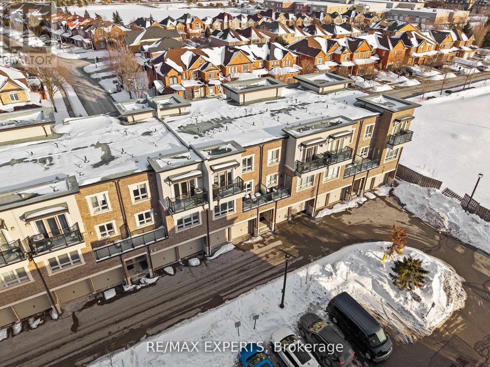 16 - 125 Kayla Crescent, Vaughan, Ontario  L6A 4G5 - Photo 37 - N12818834