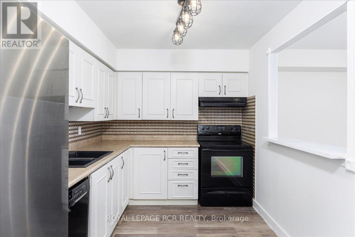 508 - 260 Davis Drive, Newmarket, Ontario  L3Y 7C3 - Photo 15 - N12818844