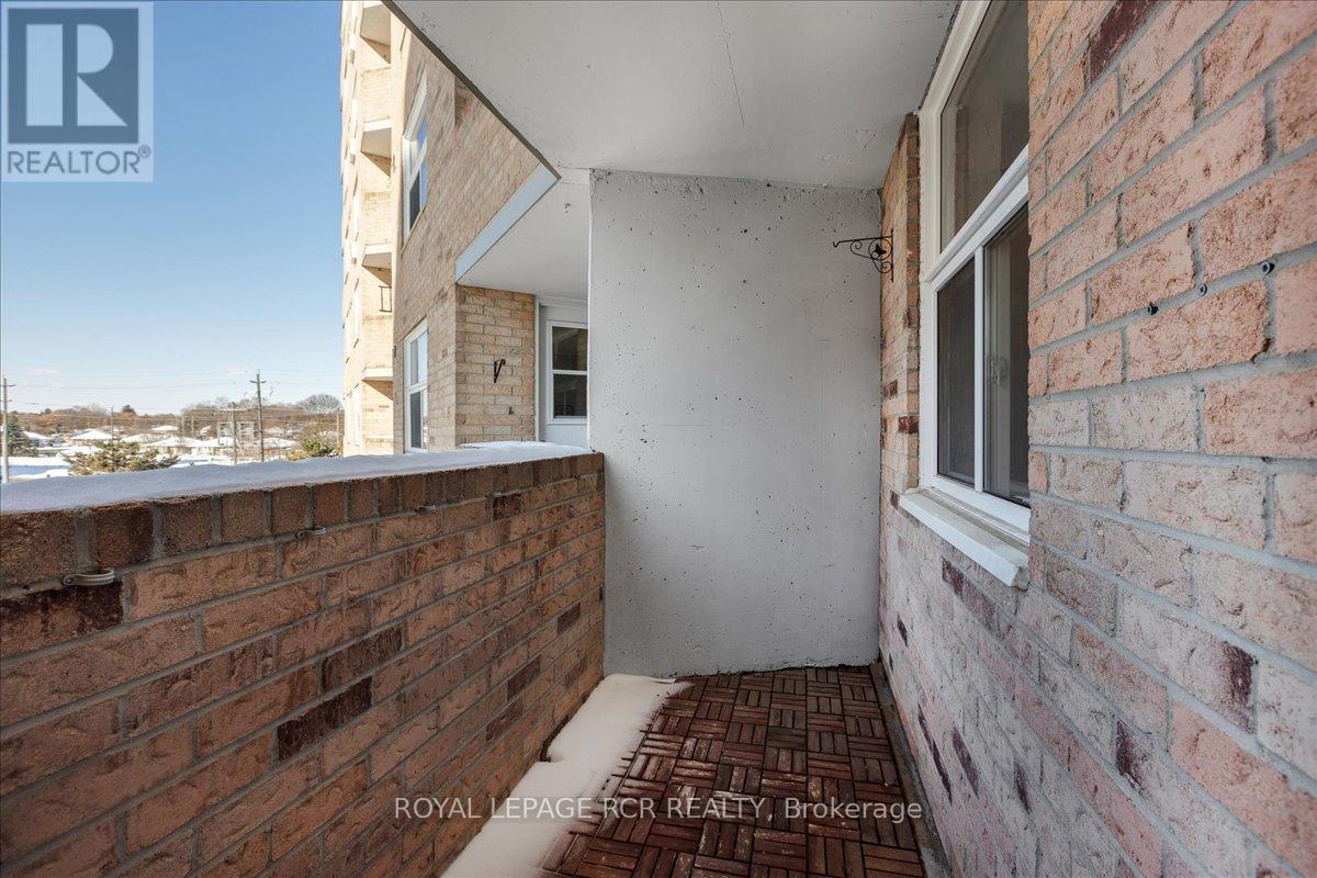 508 - 260 Davis Drive, Newmarket, Ontario  L3Y 7C3 - Photo 22 - N12818844