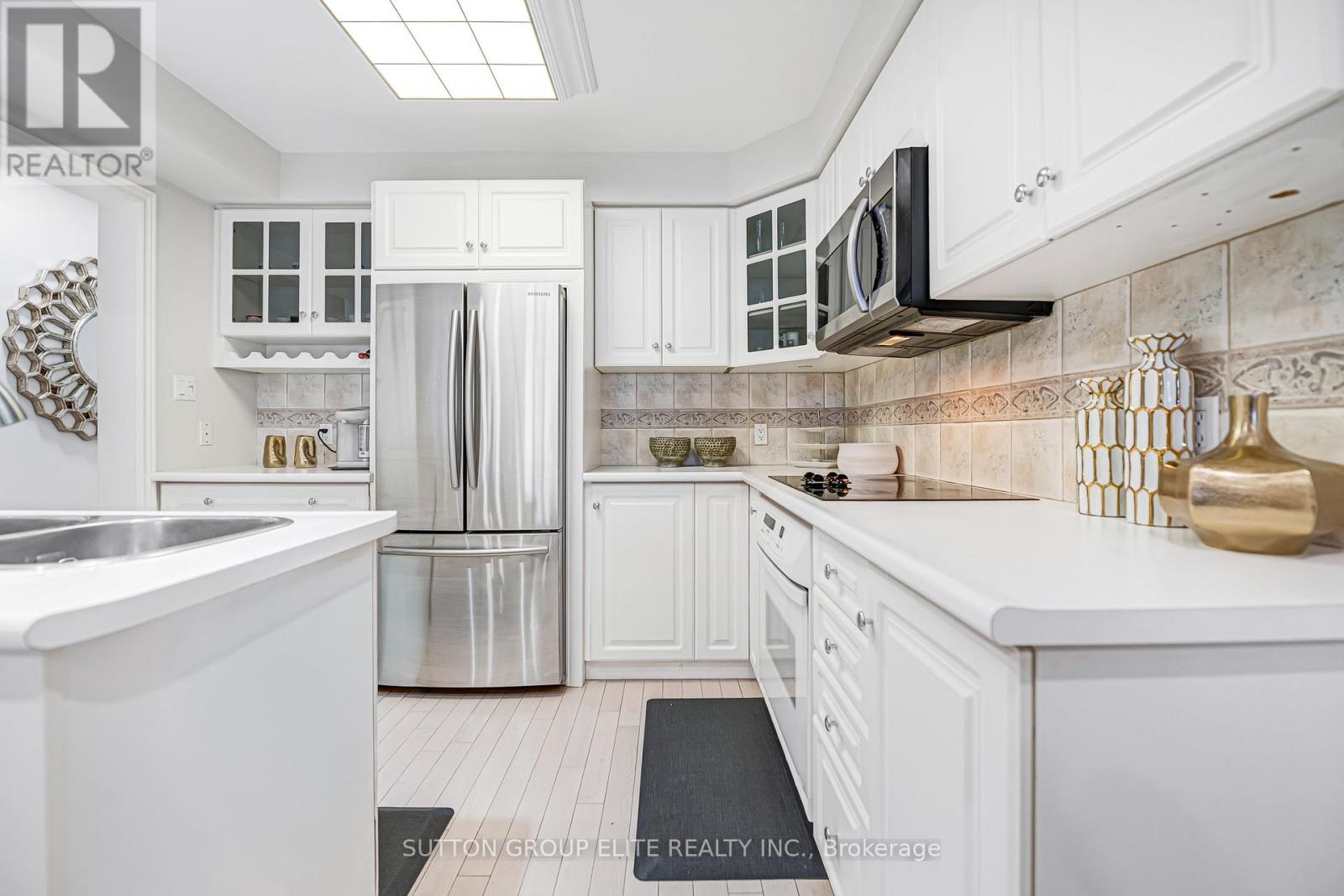 63 Ochalski Road, Aurora (Bayview Wellington), Ontario  L4G 7J3 - Photo 10 - N12818924