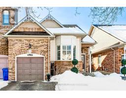 63 OCHALSKI ROAD, Aurora, Ontario