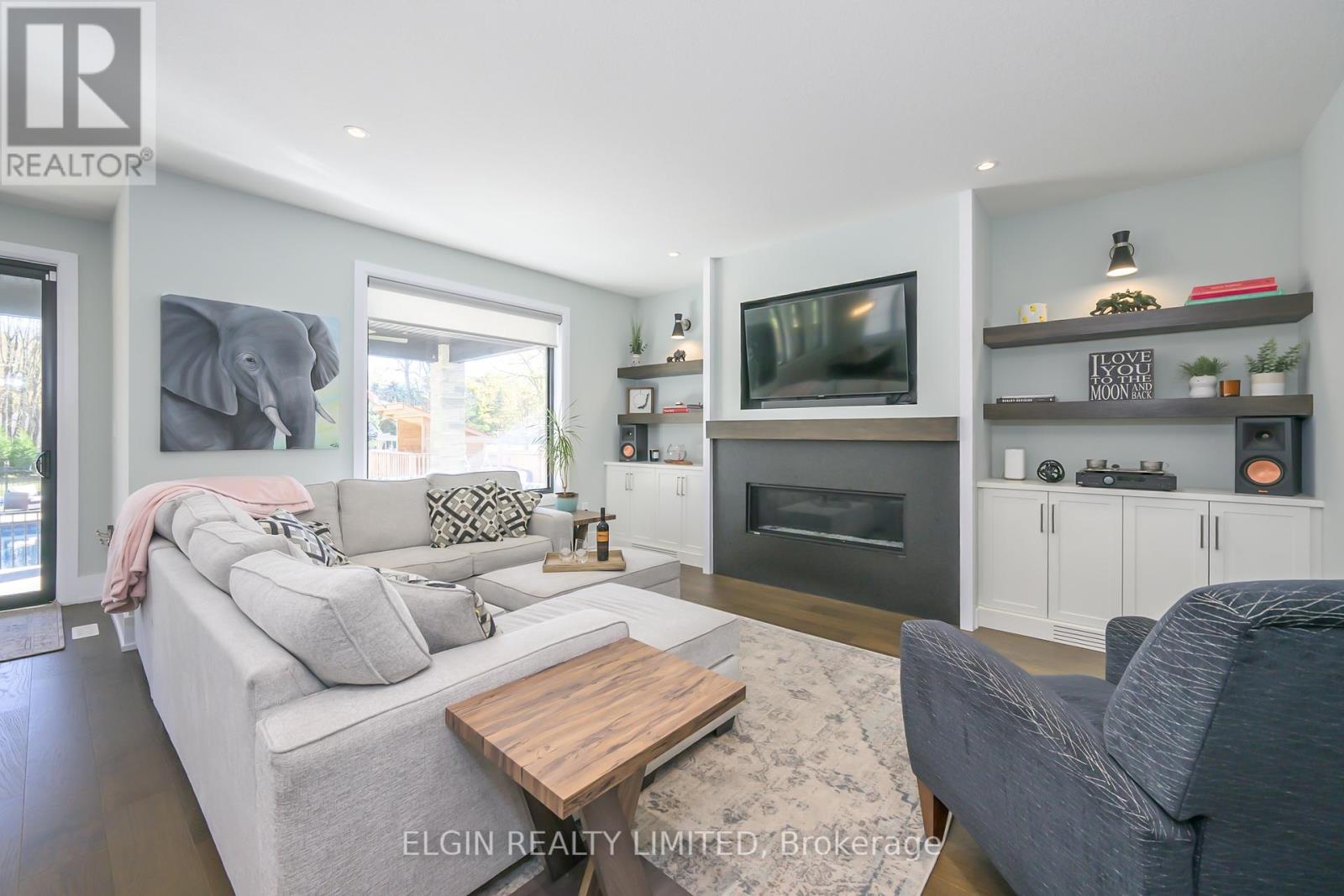 107 Optimist Drive, Southwold, Ontario  N5P 0G2 - Photo 18 - X12815444