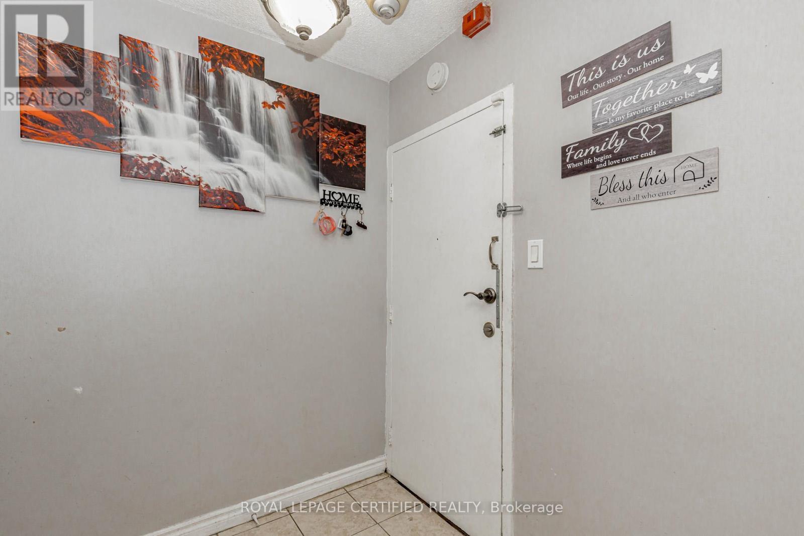 502 - 3577 Derry Road E, Mississauga, Ontario  L4T 1B3 - Photo 8 - W12818674