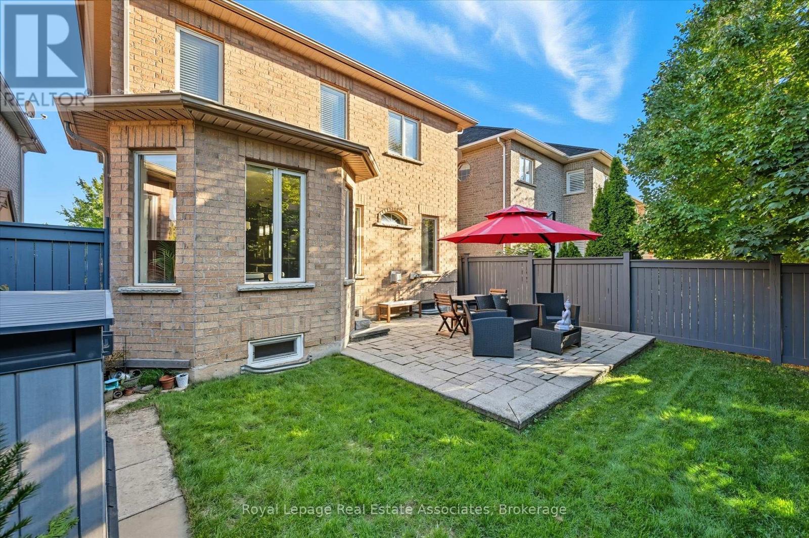 3335 Whilabout Terrace, Oakville, Ontario  L6L 0A8 - Photo 33 - W12818694