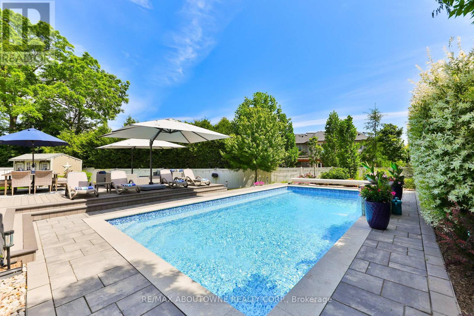 408 Saville Crescent, Oakville, Ontario  L6L 3T8 - Photo 46 - W12818700