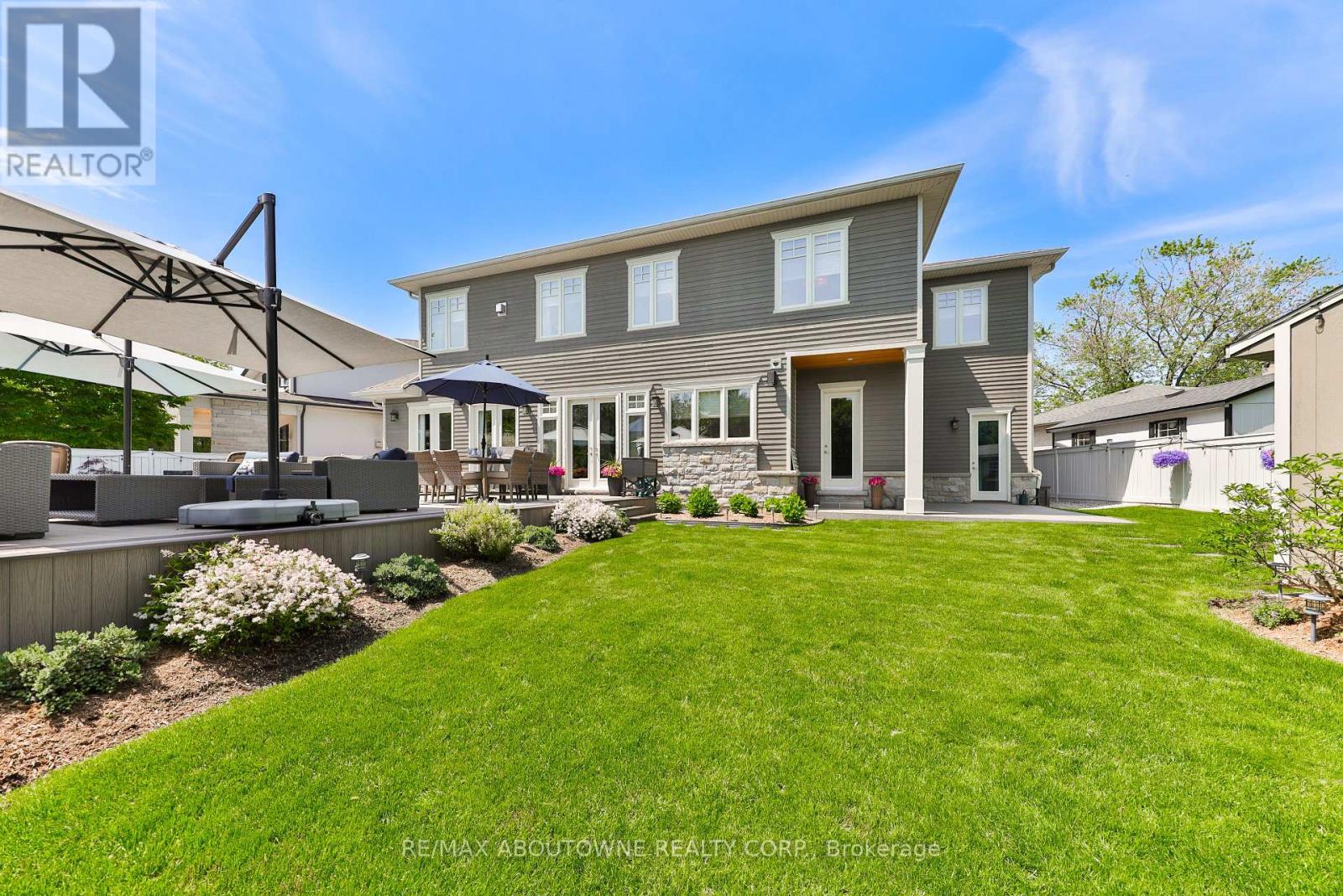 408 Saville Crescent, Oakville, Ontario  L6L 3T8 - Photo 48 - W12818700