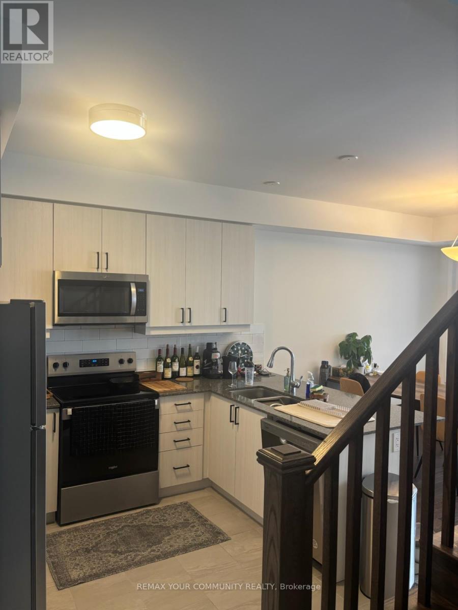 5219 Bench Row, Mississauga, Ontario  L5M 2S8 - Photo 10 - W12818704