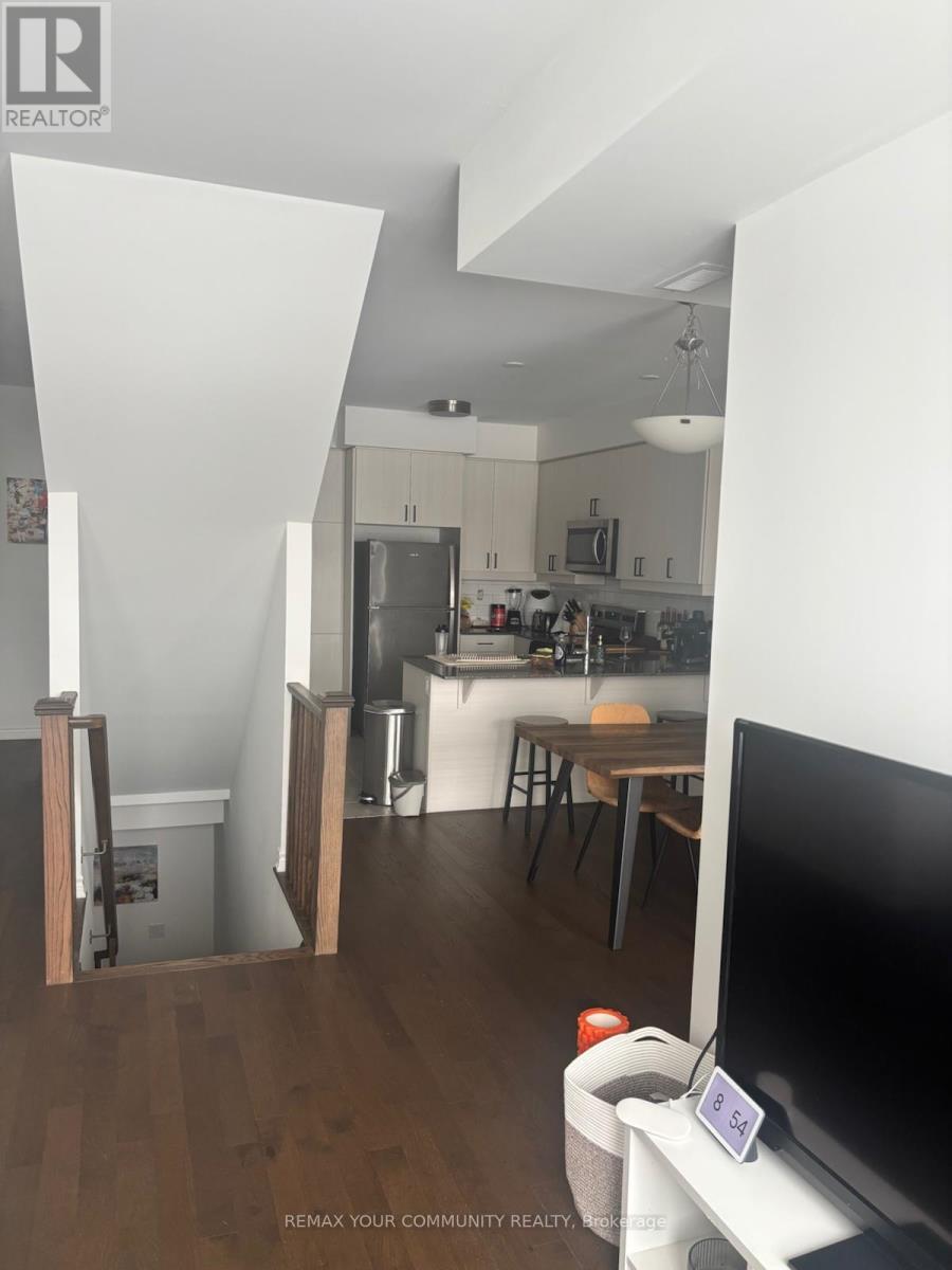 5219 Bench Row, Mississauga, Ontario  L5M 2S8 - Photo 12 - W12818704