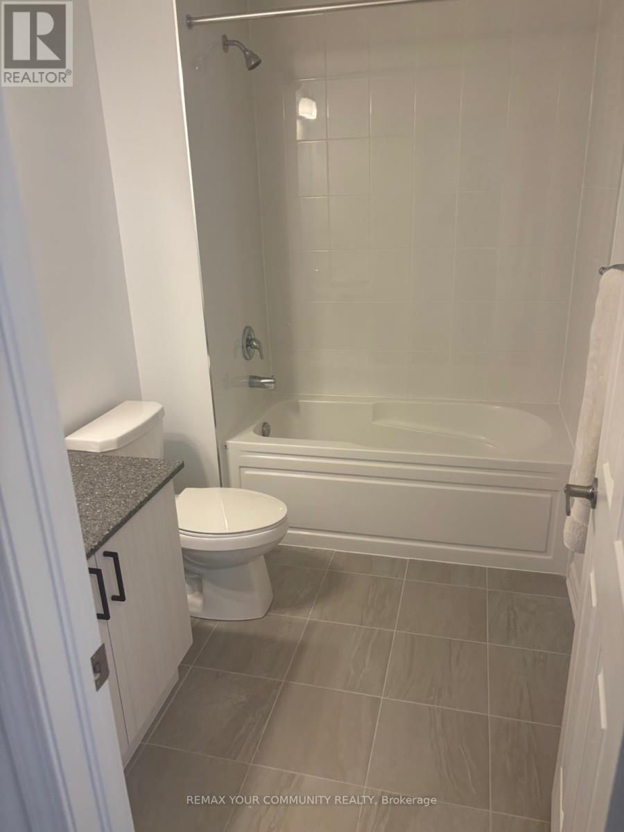 5219 Bench Row, Mississauga, Ontario  L5M 2S8 - Photo 13 - W12818704