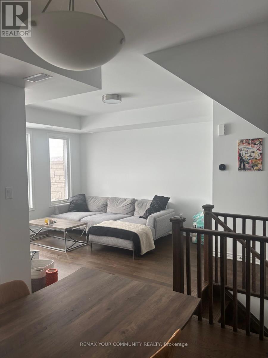 5219 Bench Row, Mississauga, Ontario  L5M 2S8 - Photo 16 - W12818704