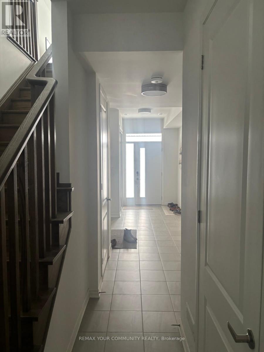 5219 Bench Row, Mississauga, Ontario  L5M 2S8 - Photo 24 - W12818704