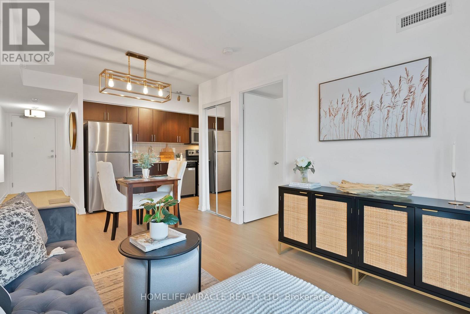 401 - 1420 Dupont Street, Toronto, Ontario  M6H 0C2 - Photo 9 - W12818714