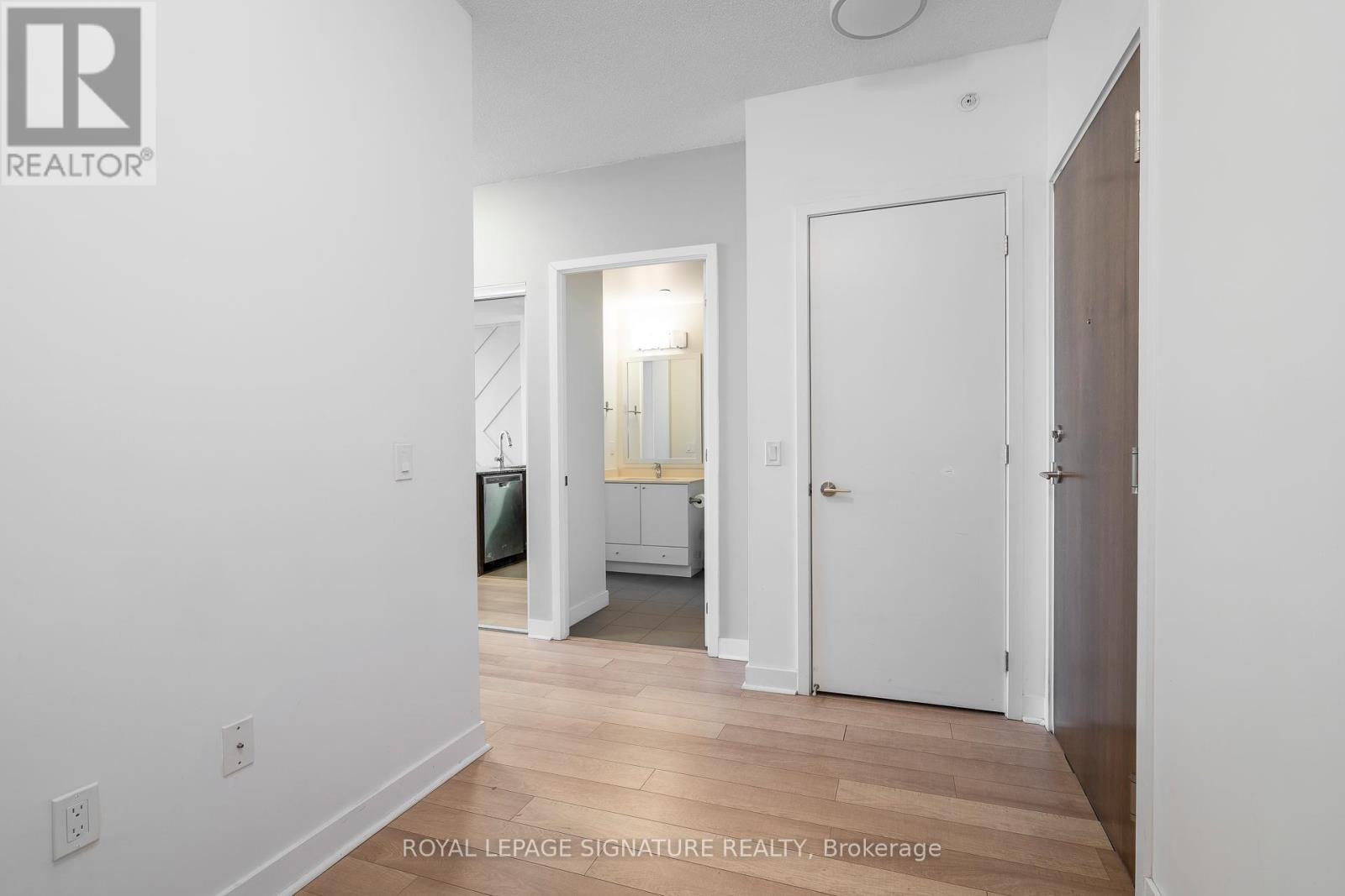 4203 - 3975 Grand Park Drive, Mississauga, Ontario  L5B 0K4 - Photo 25 - W12818726