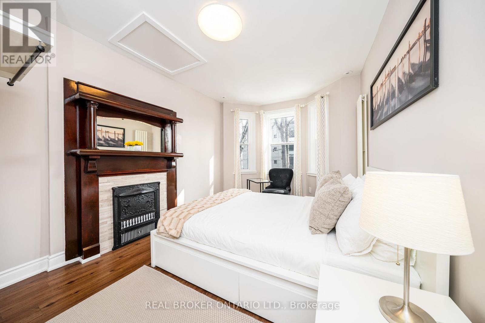 8 Springhurst Avenue, Toronto, Ontario  M6K 1A9 - Photo 19 - W12818738