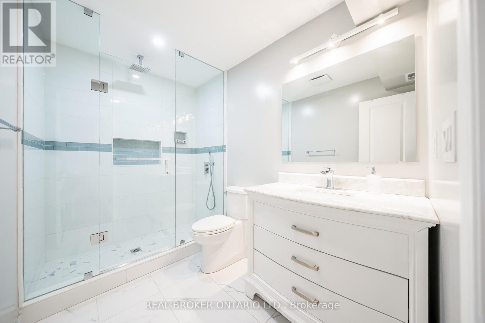 8 Springhurst Avenue, Toronto, Ontario  M6K 1A9 - Photo 34 - W12818738