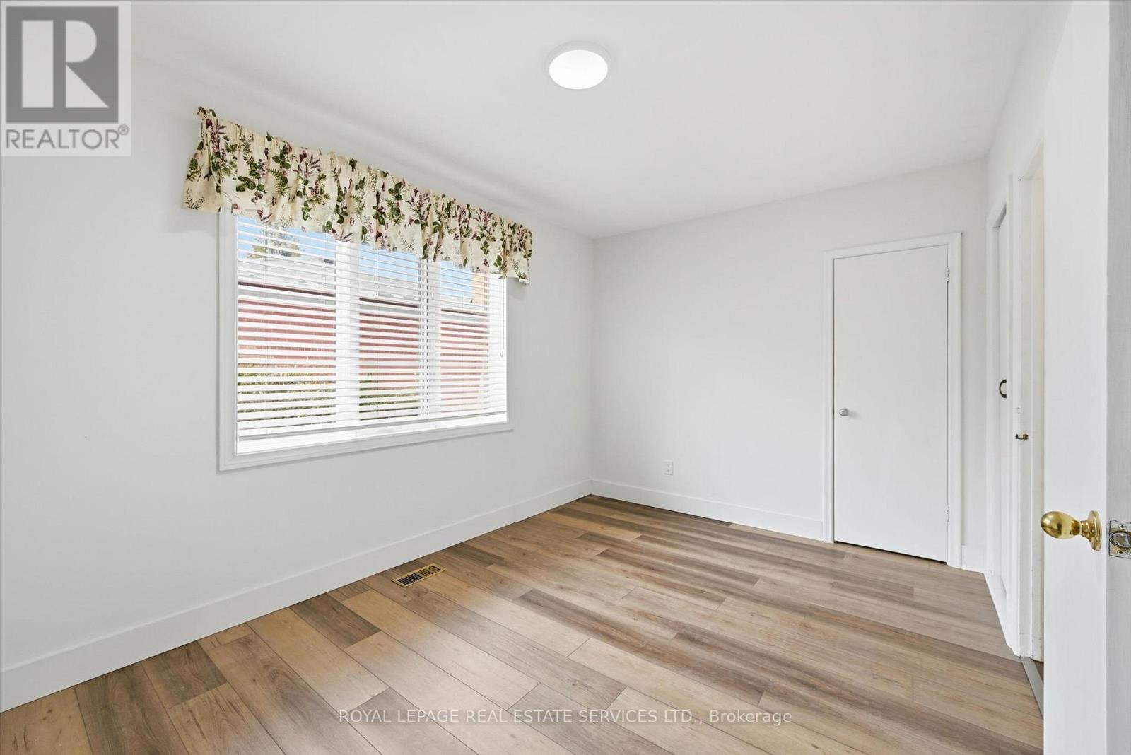 262 Glen Oak Drive, Oakville, Ontario  L6K 2J2 - Photo 26 - W12818862