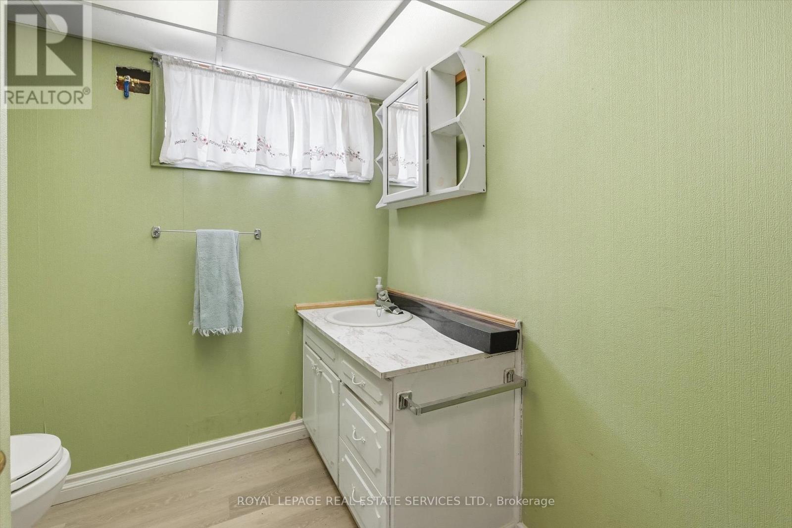 262 Glen Oak Drive, Oakville, Ontario  L6K 2J2 - Photo 36 - W12818862