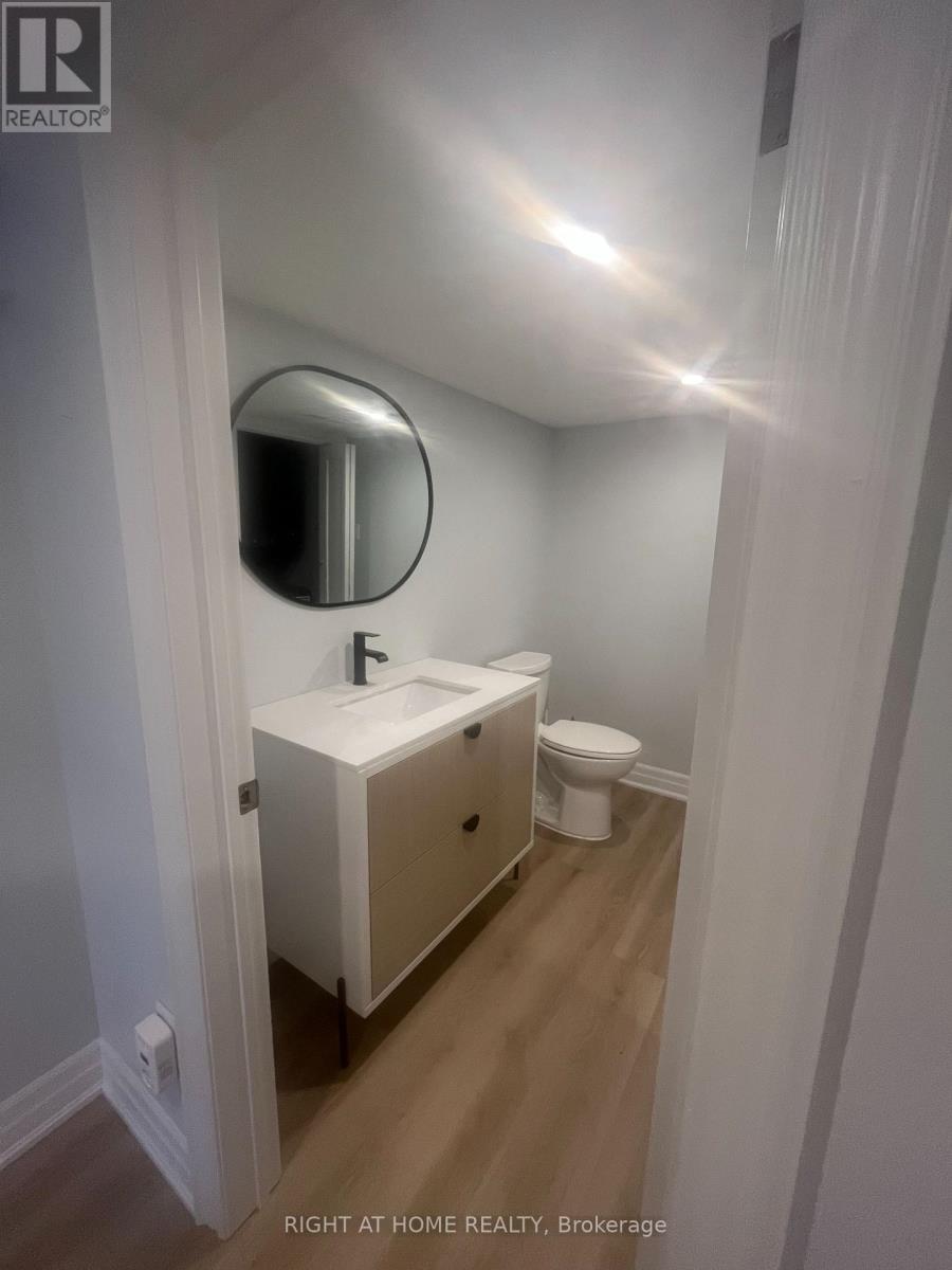 4203 Wheelwright Crescent, Mississauga, Ontario  L5L 2X4 - Photo 11 - W12818930