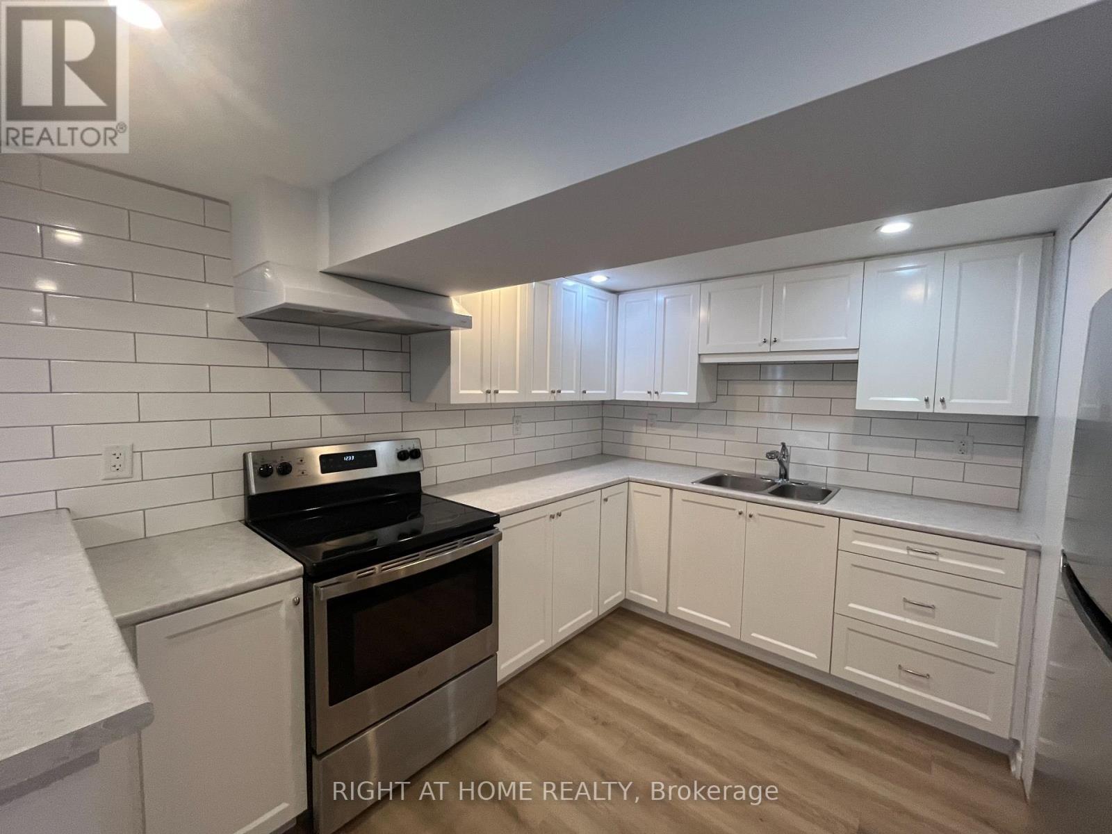 4203 Wheelwright Crescent, Mississauga, Ontario  L5L 2X4 - Photo 5 - W12818930