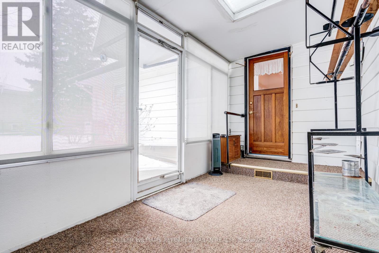 1300 Meredith Avenue, Mississauga, Ontario  L5E 2E5 - Photo 15 - W12818972