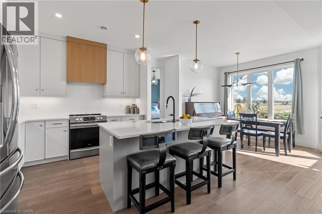 155 Mcleod Street, Parkhill, Ontario  N0M 2K0 - Photo 11 - 40737804