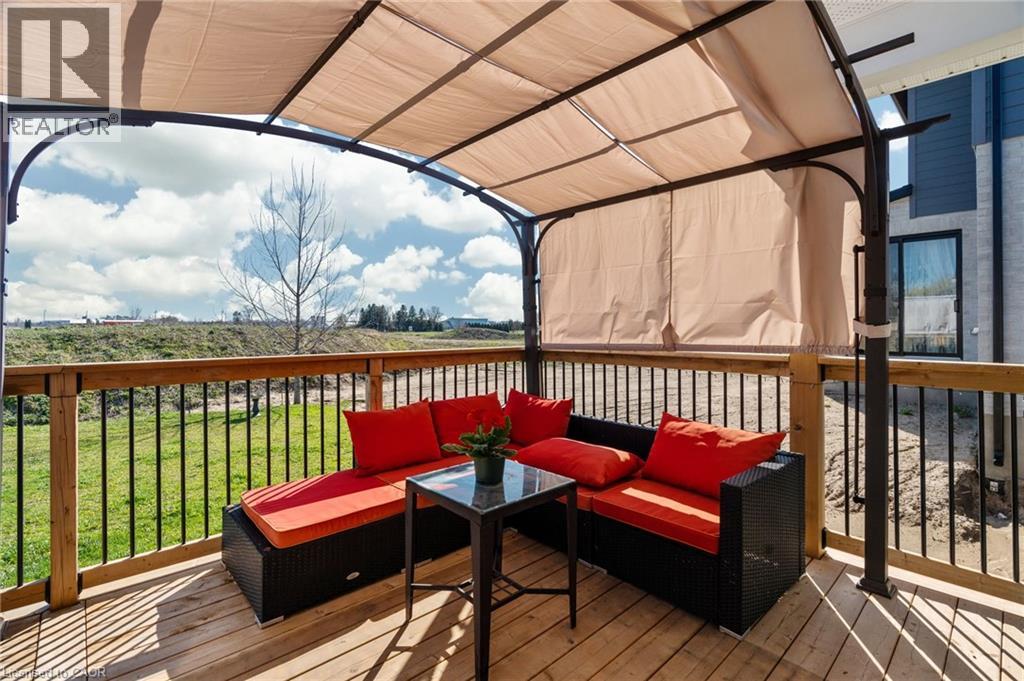 155 Mcleod Street, Parkhill, Ontario  N0M 2K0 - Photo 37 - 40737804