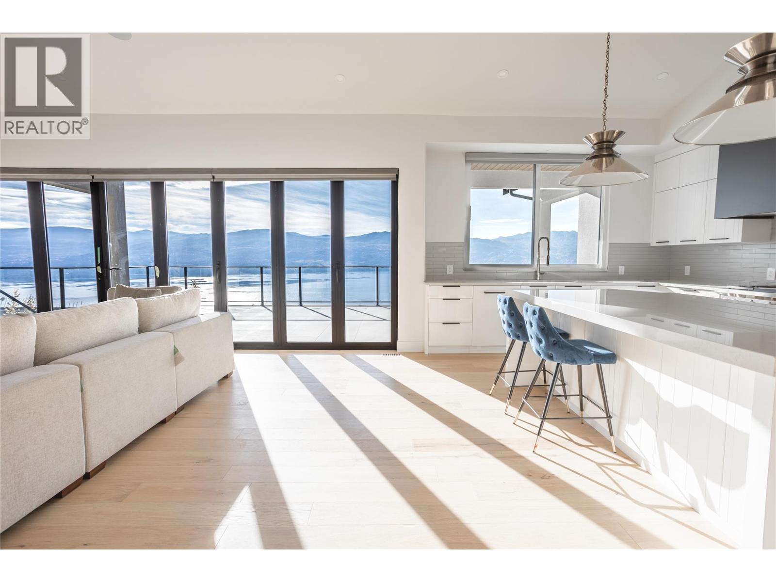 1403 Vineyard Drive West Kelowna Photo 16