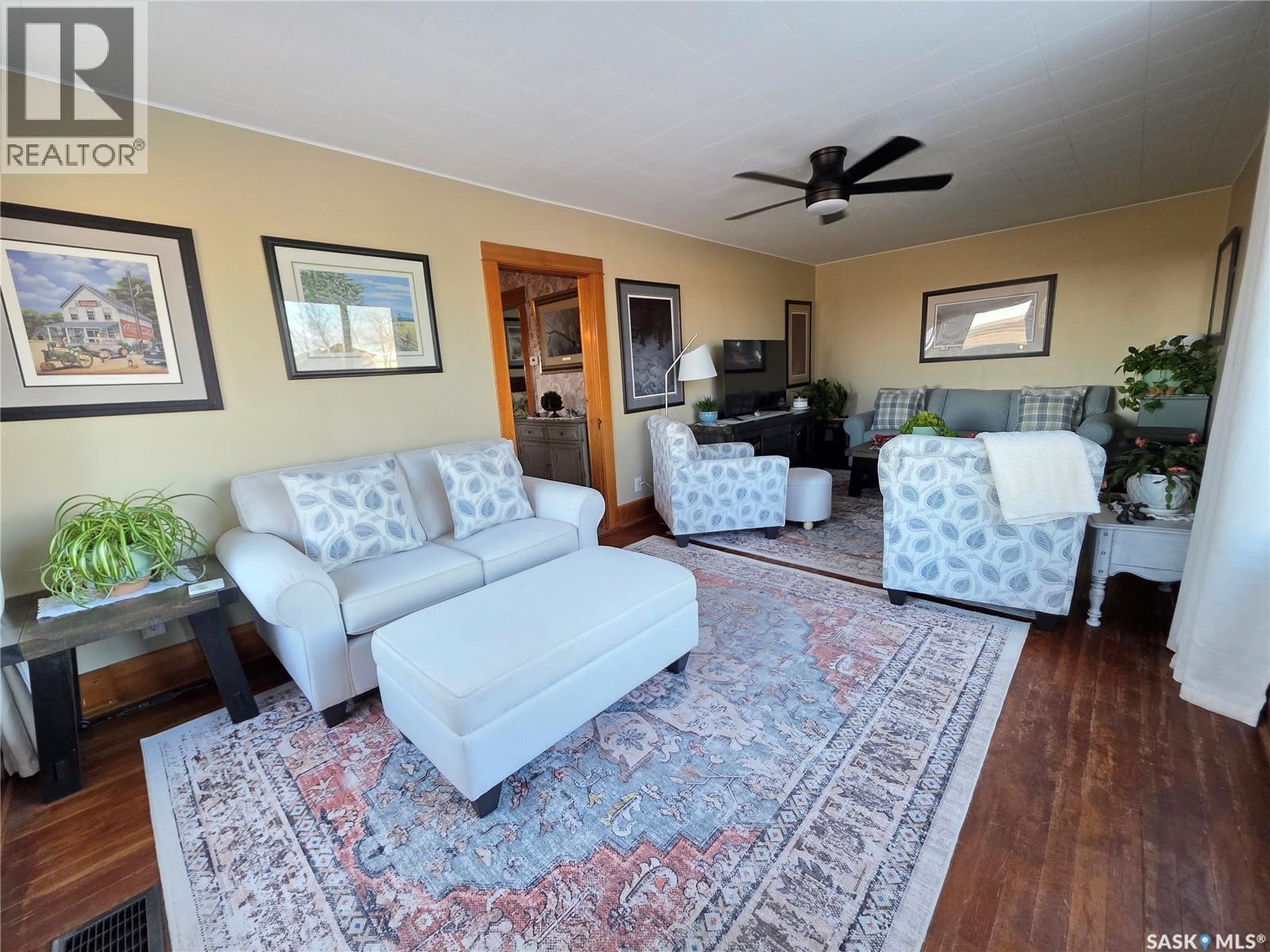 314 Railway Avenue, Neville, Saskatchewan  S0N 1T0 - Photo 15 - SK029129