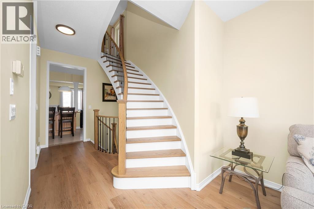 3897 Quiet Creek Drive, Mississauga, Ontario  L5M 8B5 - Photo 20 - 40805658