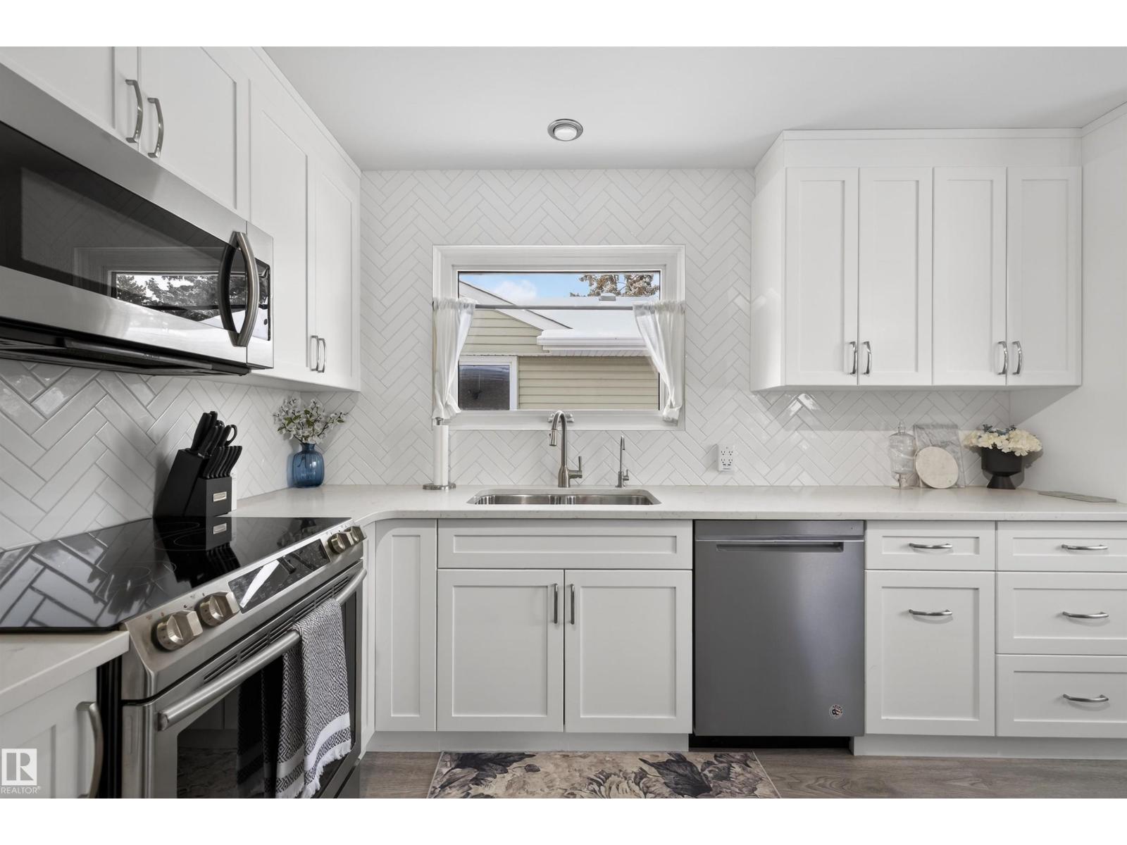 7719 71 Av Nw, Edmonton, Alberta  T6C 0A9 - Photo 11 - E4474769