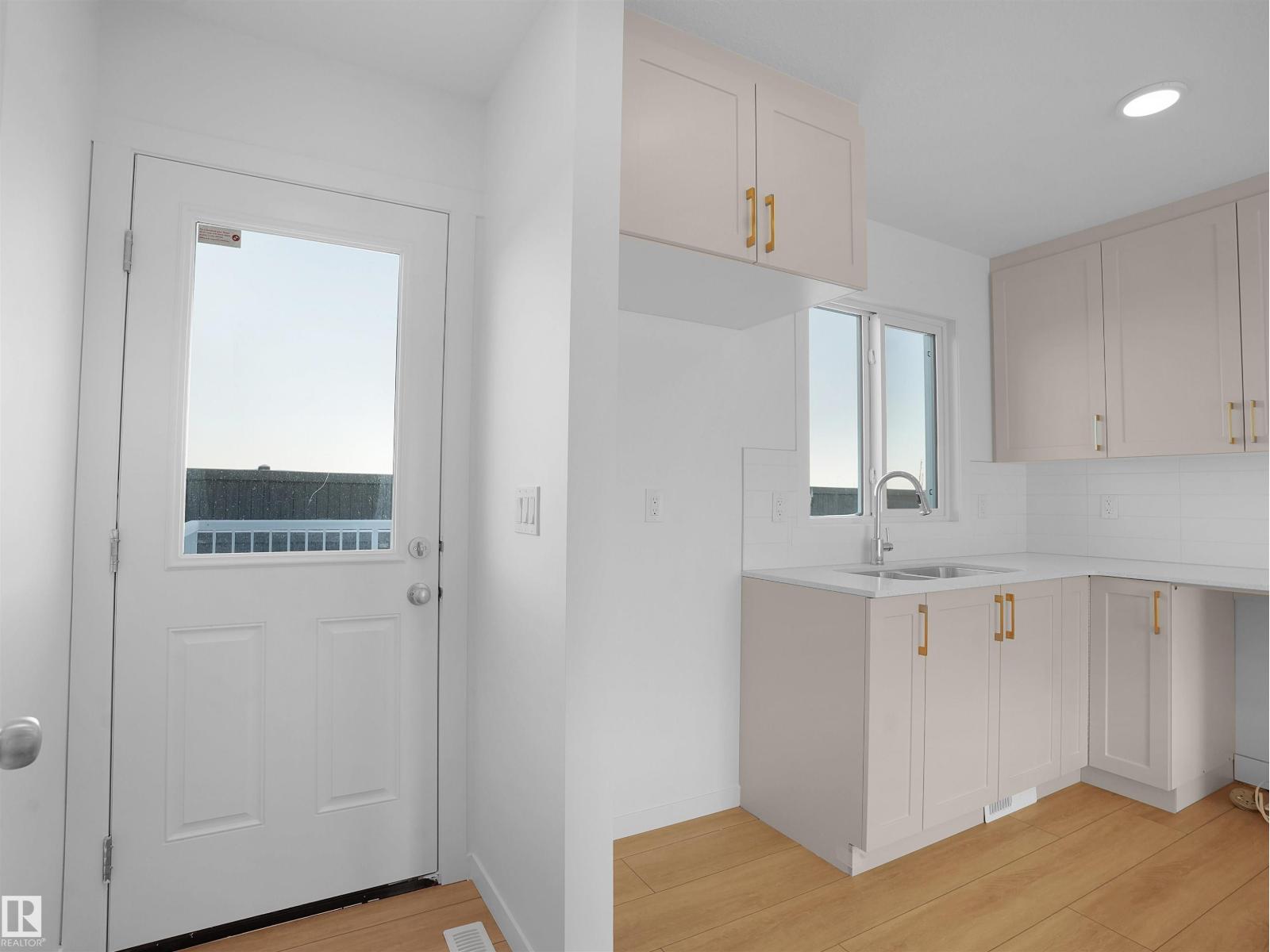 #118 1009 Cy Becker Rd Nw, Edmonton, Alberta T5Y 4B7 - Photo 8 - E4474770