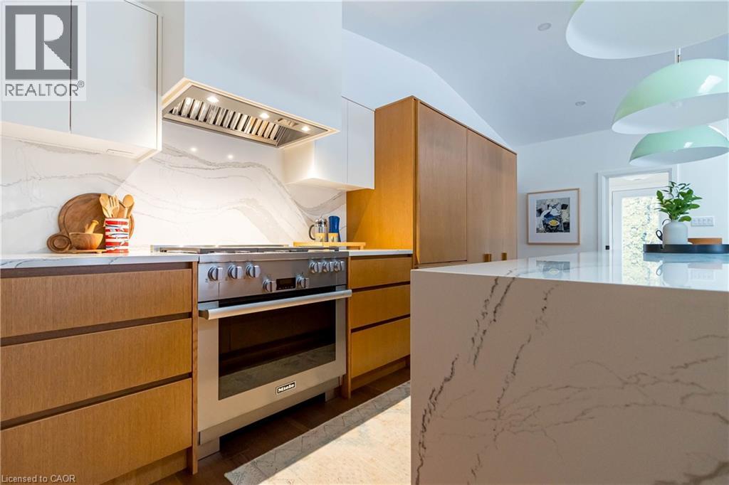 953 Lasalle Park Road, Burlington, Ontario  L7T 1M8 - Photo 9 - 40807552