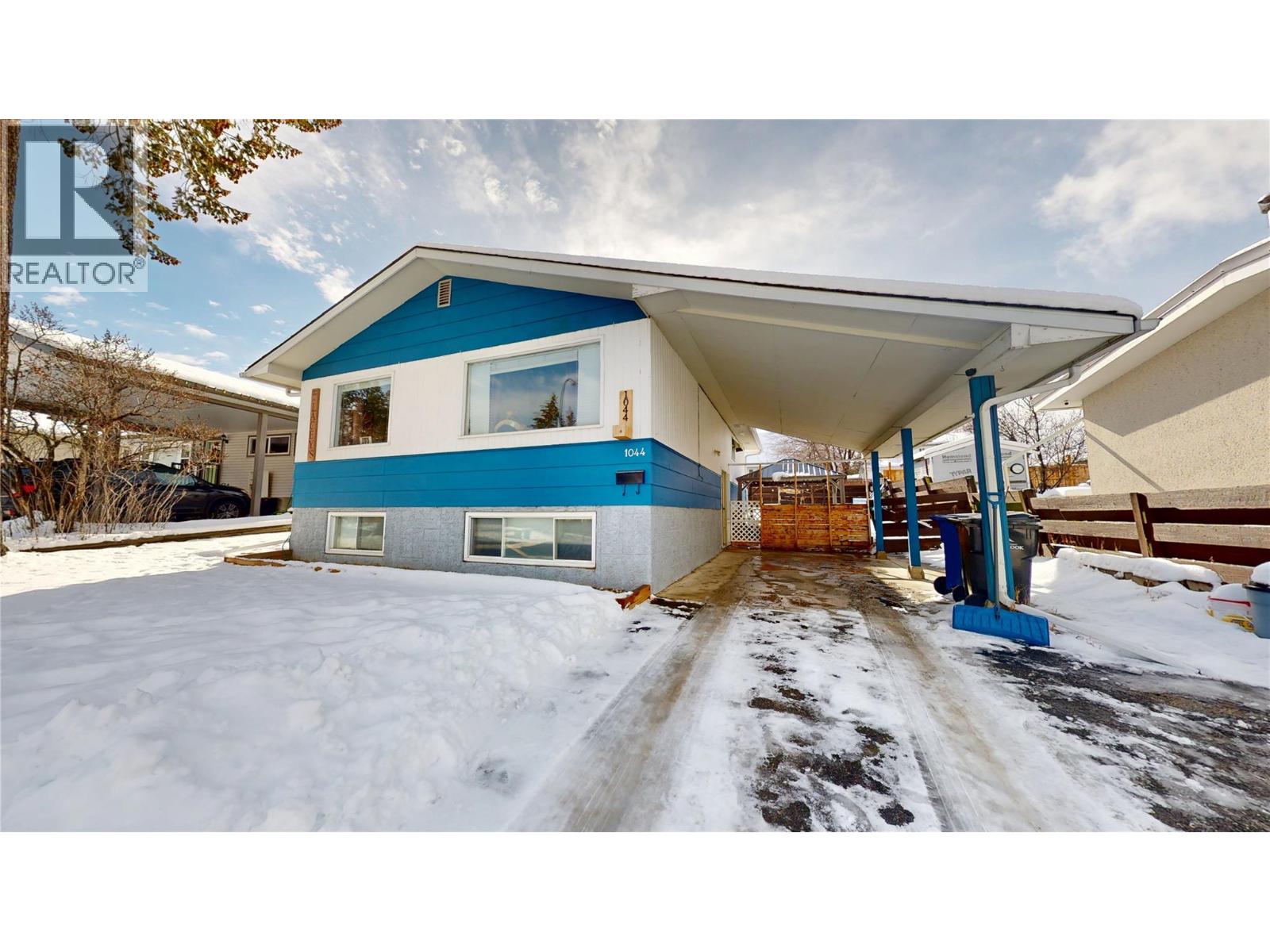 1044 19th Avenue S, Cranbrook, British Columbia V1C 3E8 - Photo 1 - 10377014