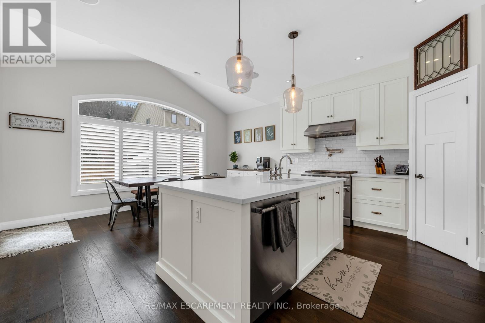 16 - 270 Main Street W, Grimsby, Ontario  L3M 0B3 - Photo 13 - X12818722