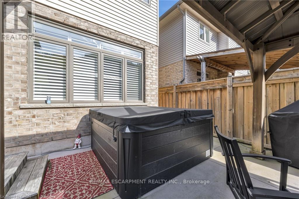 16 - 270 Main Street W, Grimsby, Ontario  L3M 0B3 - Photo 40 - X12818722