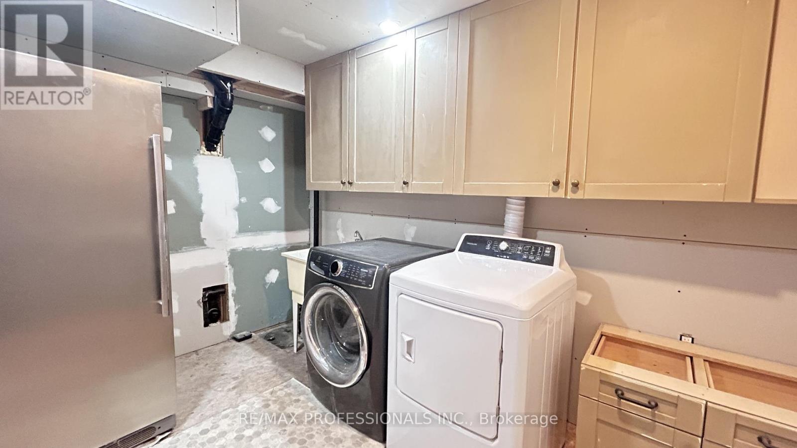 261046 18 Concession, West Grey, Ontario  N4N 3C1 - Photo 22 - X12818772