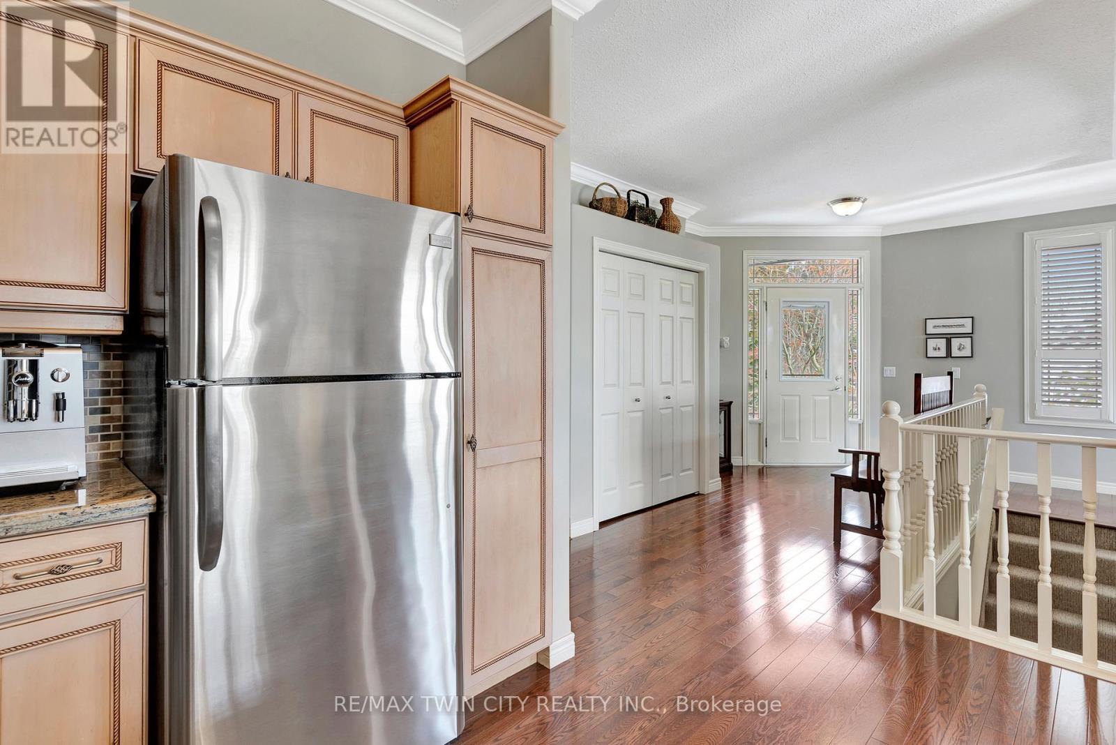 5 - 20 Isherwood Avenue, Cambridge, Ontario  N1R 8P9 - Photo 10 - X12818904