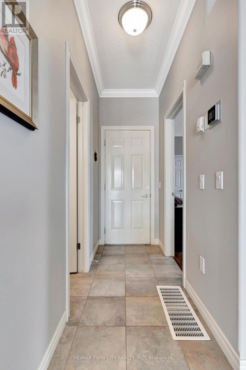 5 - 20 Isherwood Avenue, Cambridge, Ontario  N1R 8P9 - Photo 23 - X12818904