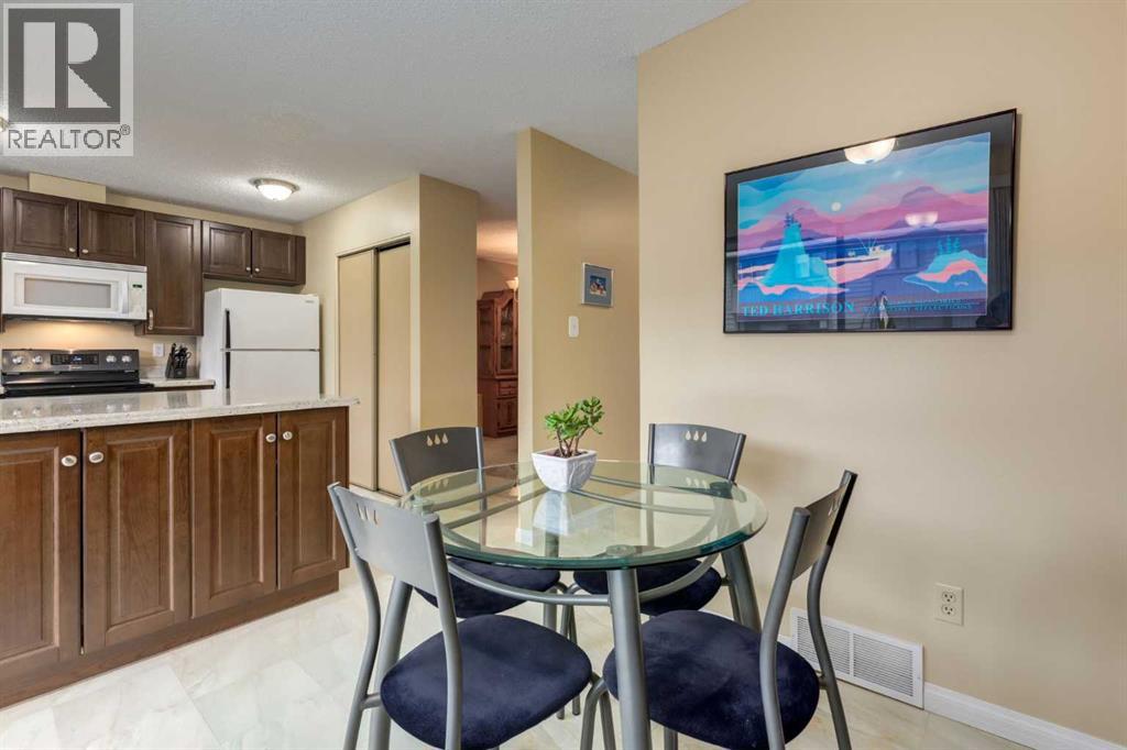 59, 10030 Oakmoor Way Sw, Calgary, Alberta  T2V 4S8 - Photo 13 - A2288508