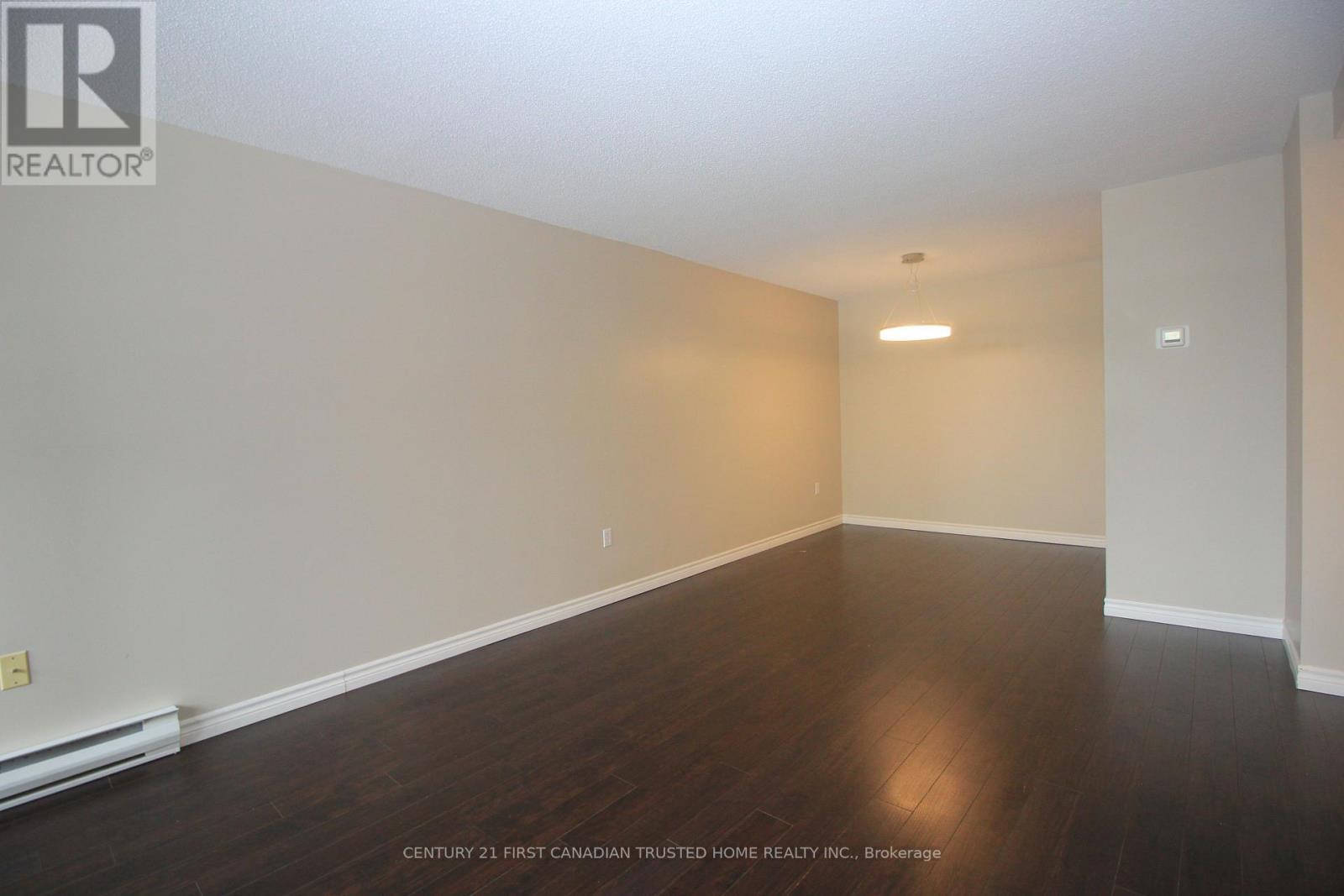 702 - 155 Kent Street, London East, Ontario  N6A 5N7 - Photo 12 - X12805030