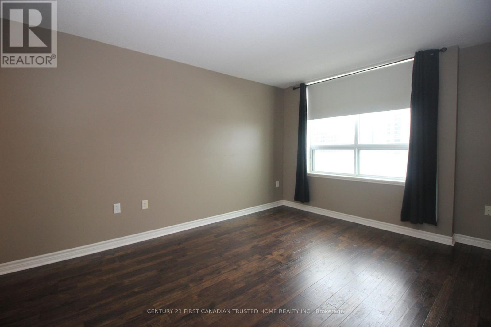 702 - 155 Kent Street, London East, Ontario  N6A 5N7 - Photo 17 - X12805030